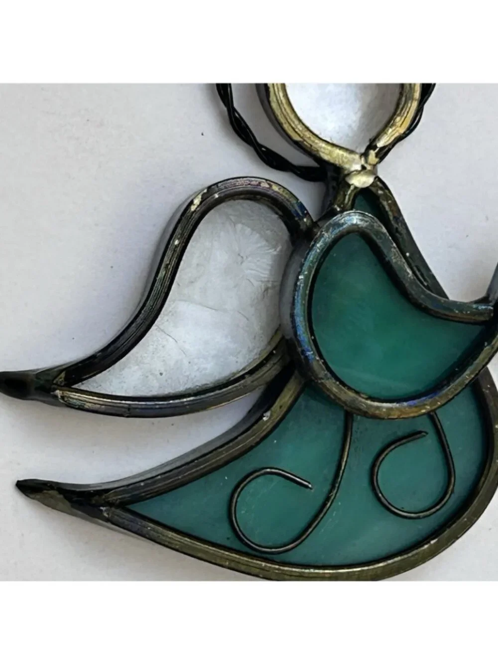 Vintage Stained Glass Angel Ornament Suncatcher Green w/ Hanging Heart 2.75